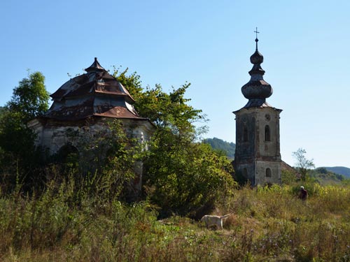 Foto Ce a ramas din castel (c) Lucian Petru Goja